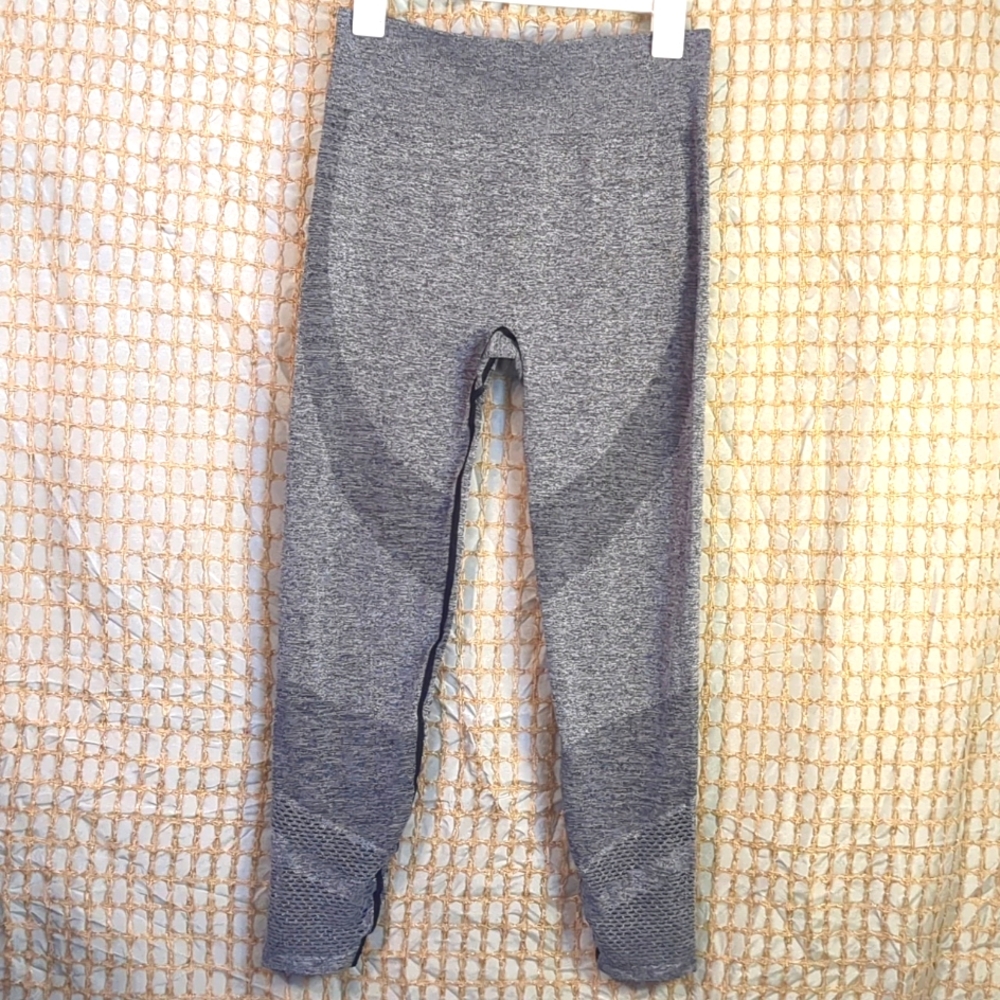 PINK seamless workout tights